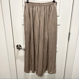 Uniqlo pleated culottes